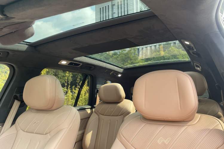 Used ONVO Luxeed L90 2025 Model—Ultra Six-Seater Version
