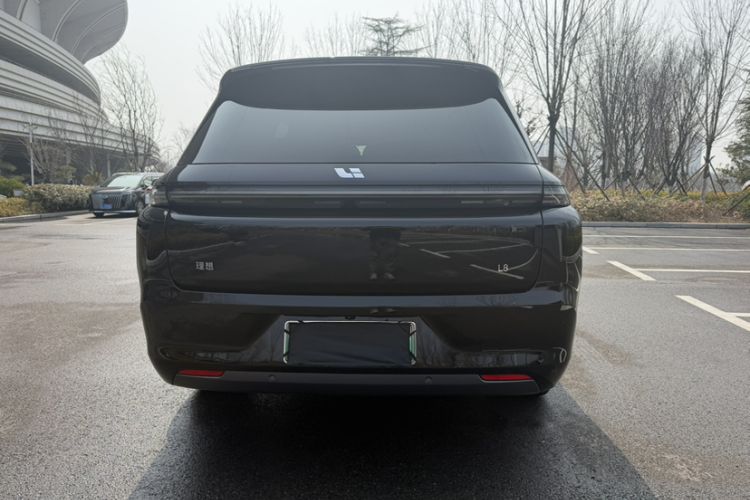Used Li Auto L8 2023 Max model