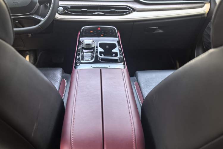 Used SOL QX 2022 300T DCT Moon Exploration Edition