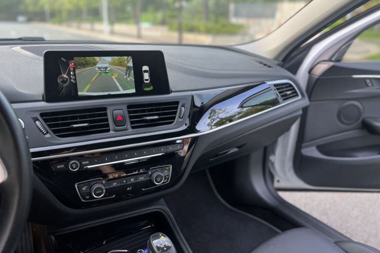 Used BMW 1 Series 2017 118i Design Package Model