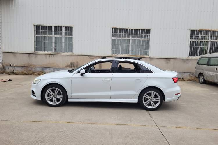 Used Audi A3 2019 Limousine 35 TFSI Fashion Edition China V standard