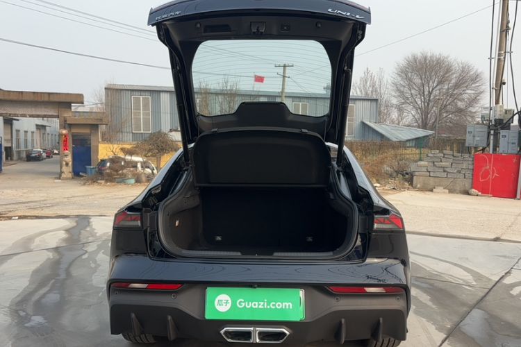 Used CHANGAN UNI-V iDD 2024 Blue Whale Smart Electric iDD 136km Luxury Model
