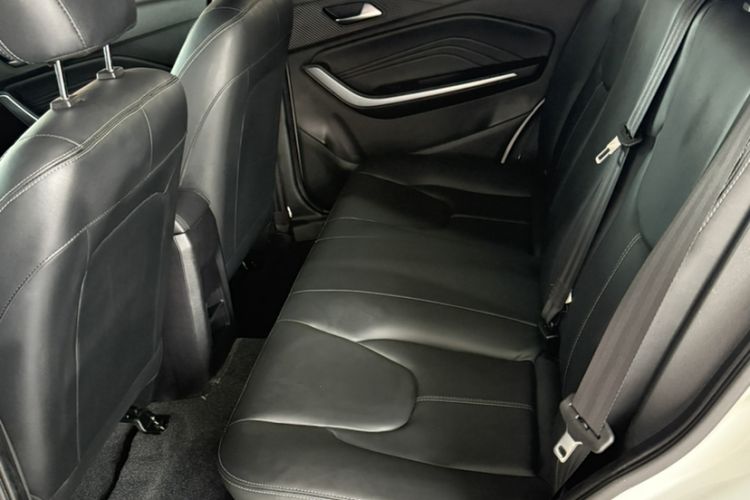 Used Chery Tiggo 3X 2021 PLUS 1.5L CVT Thrilling Red Date Edition Interior 3