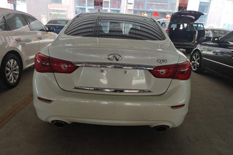 Used Infiniti Q50L 2015 2.0T Enjoyment Edition