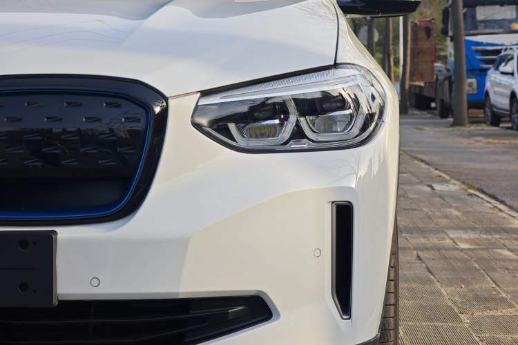 Used BMW iX3 2021 Updated Leading Type Exterior 2