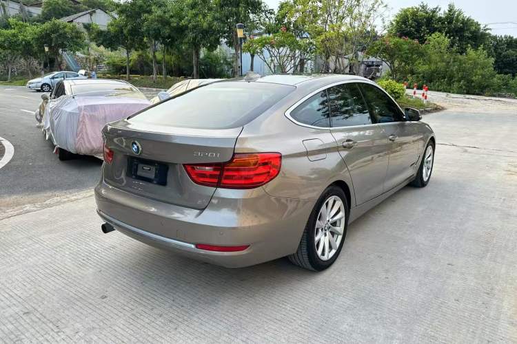 Used BMW 3 Series GT 2013 320i Sport Design Package
