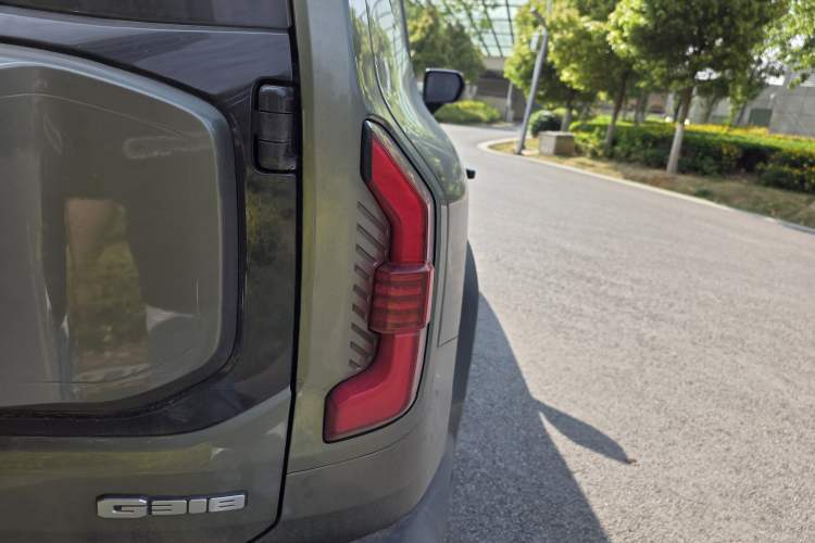 Used Deepal G318 2024 Four-Wheel-Drive Air Suspension Model