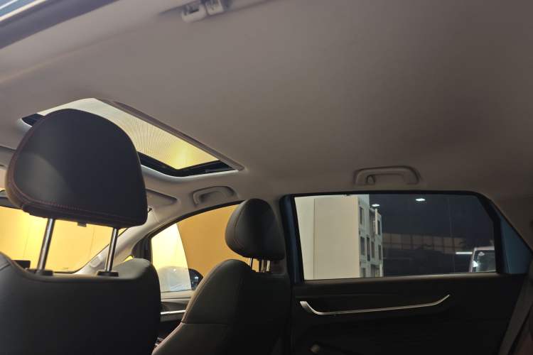 Used Geely Auto Vision X3 2021 PRO 1.5L CVT Deluxe Model