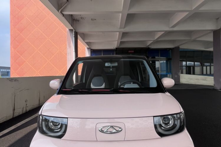 Used Chery New Energy QQ Ice Cream 2022 120km Conical Shape Lithium Iron Phosphate