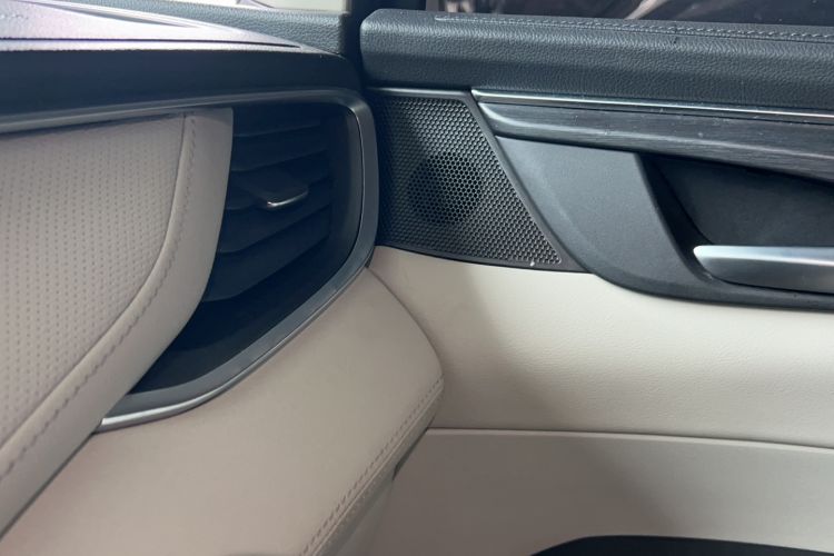 Used Buick GL8 2023 ES Lu Zun Comfort Model