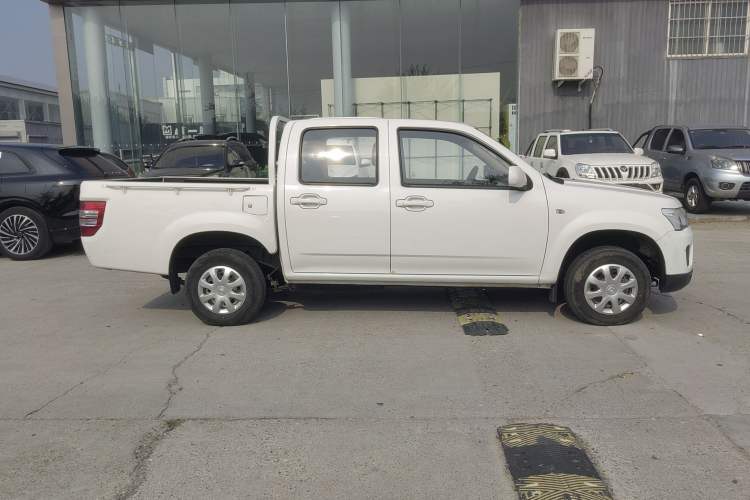 Used Chana Shenqi F30 2021 1.5L Entrepreneur Edition Standard Version Double Cab Short Wheelbase DAM15KL
