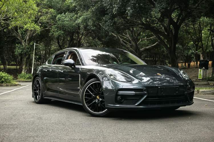 Used Porsche Panamera 2017 Panamera Executive Long Wheelbase 3.0T