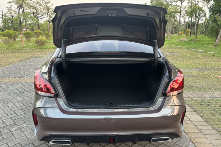 Used MG 5 2022 180 DVVT CVT Youth Luxury Edition