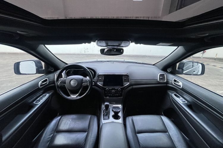 Used Jeep Grand Cherokee 2020 3.0L Professional Navigation Edition