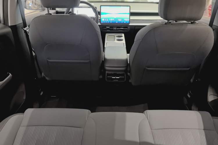 Used AION Y 2023 Plus 510 Enjoy Edition
