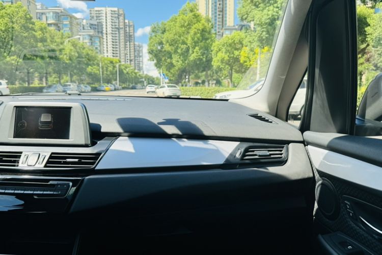 Used BMW 2 Series Gran Tourer 2015 218i Leading Model
