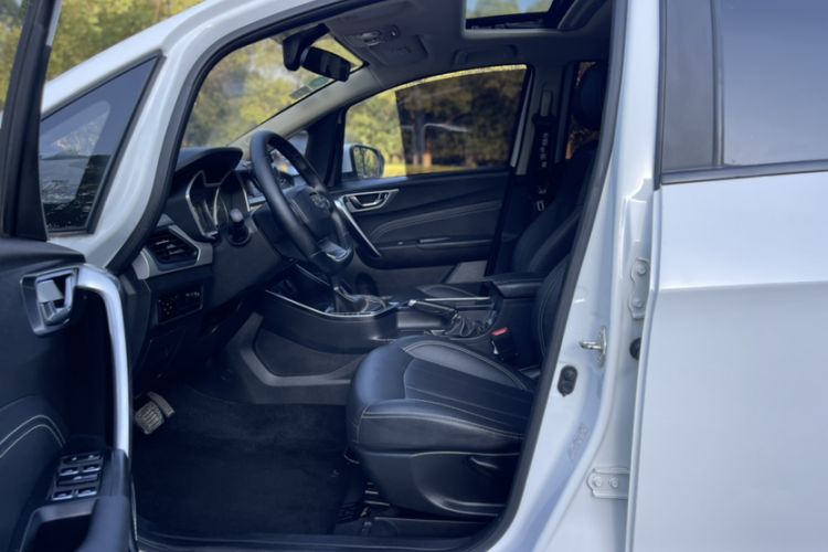 Used Geely Auto Vision X3 2019 Upgraded Model 1.5L CVT Prestige Version