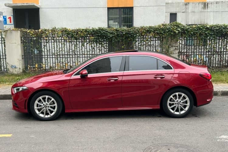 Used Mercedes-Benz A-Class 2021 A 200 L Sport Sedan Fashion Model