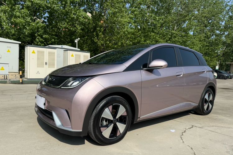 Used BYD Dolphin 2023 420 km Fashion Edition