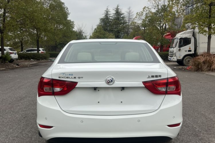 Used Buick GT 2015 15N Automatic Elite Version
