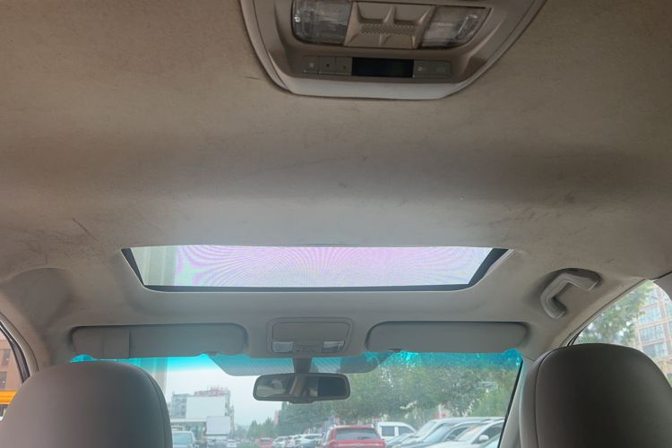 Used BYD M6 2013 2.4L Manual Luxury Model
