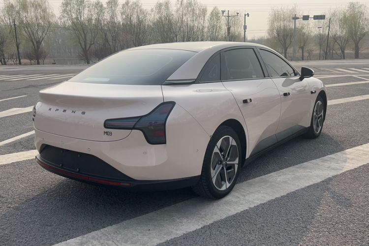 Used XPeng MONA M03 2024 620 with Ultra-Long Range