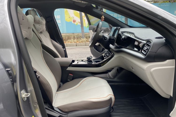 Used BYD Qin PLUS 2023 Champion Edition DM-i 120KM Beyond Model
