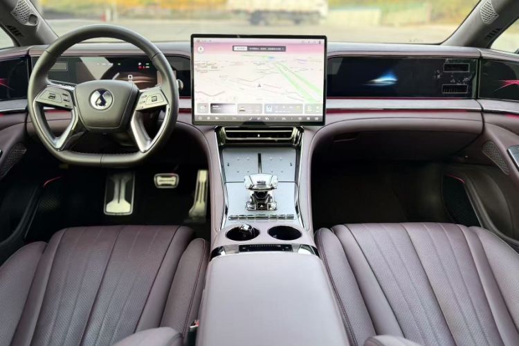 Used Denza Z9GT 2024 1100 Four-Wheel Drive Ultra Version Interior 3