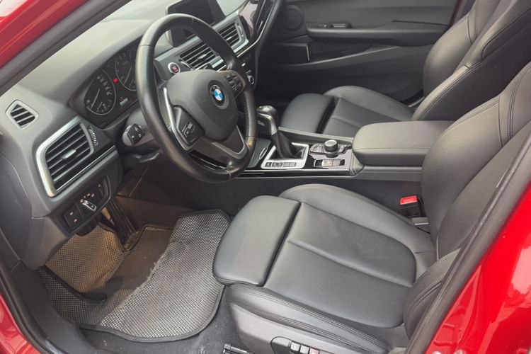 Used BMW 1 Series 2017 118i Sport Edition Driver Seat