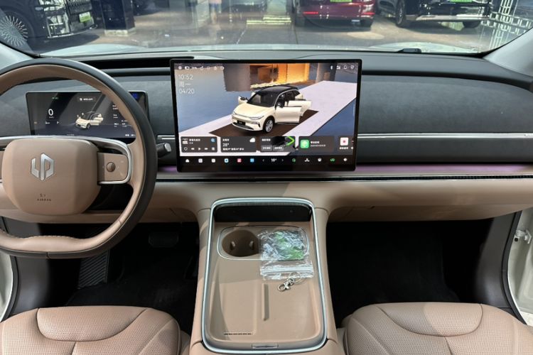 Used Leapmotor C11 2026 Range-Extended 300 LiDAR Prestige Edition
