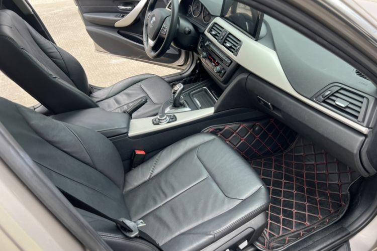 Used BMW 3 Series 2015 328Li Fashion Model
