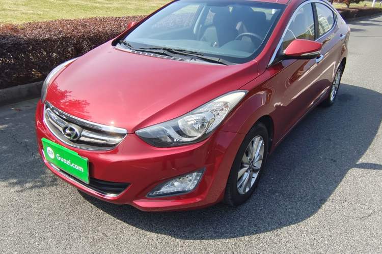 Used Hyundai Elantra (5th Generation / Langdong) 2015 1.6L Manual Leading Model