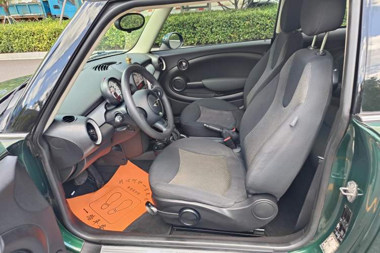 Used MINI MINI 2011 1.6L ONE