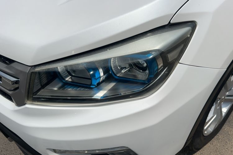 Used CHANGAN CS75 2017 Shangku Edition 1.5T Manual ZhiXiang Model Exterior 5