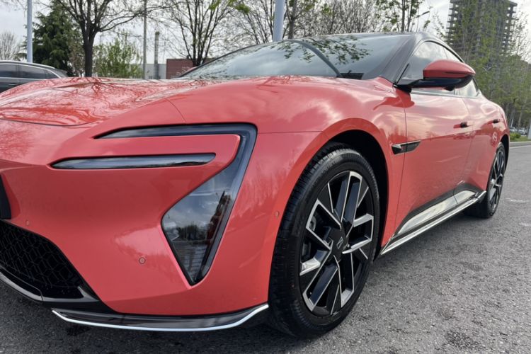 Used Avatr 06 2025 Pro Range-Extended Edition Exterior 1