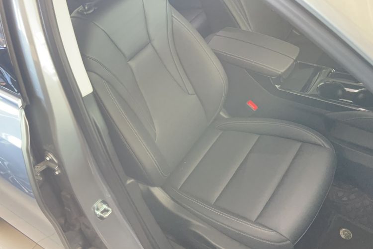 Used Buick Envision 2025 25T Entry-Grade Platinum Edition
