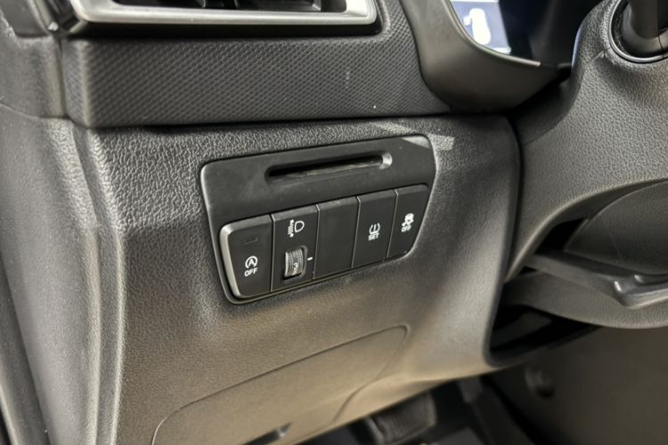 Used Hyundai ix25 2020 1.5L CVT GLS Smart Model
