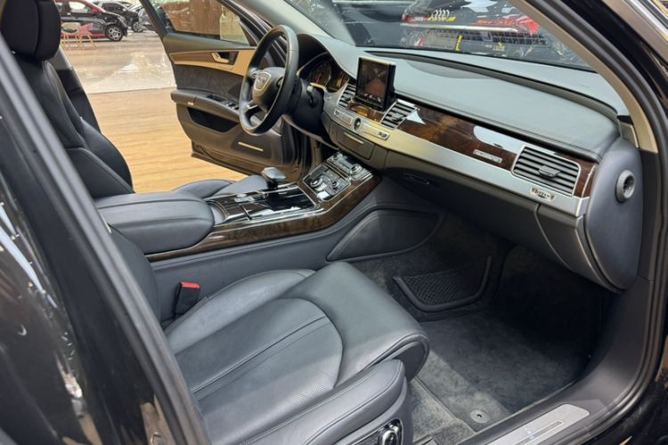 Used Audi A8 2016 A8L 45 TFSI quattro Luxury Edition Interior 11