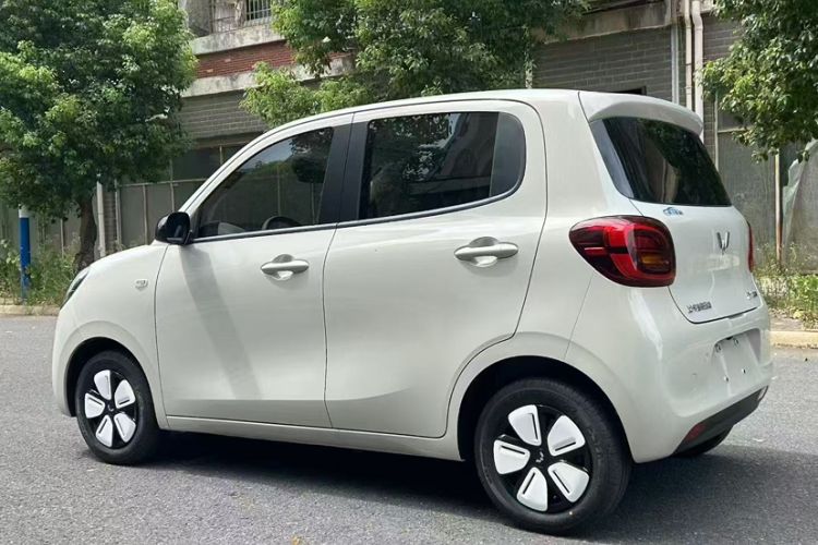 Used Wuling Hongguang MINIEV 2025 Four-Door Version Advanced Edition