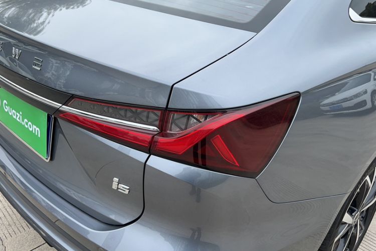 Used Roewe i5 2023 1.5L CVT Luxury Edition
