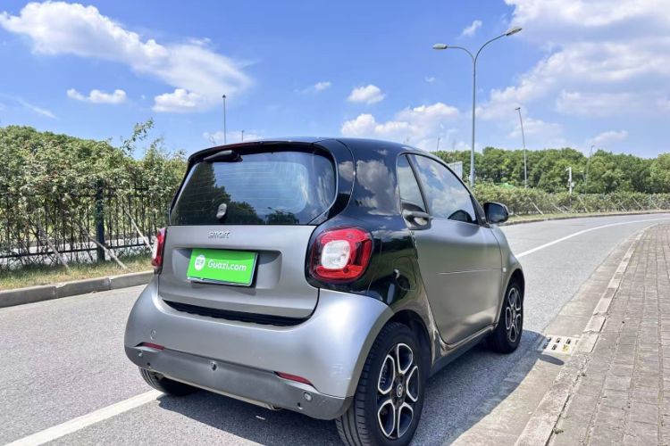Used smart fortwo 2019 0.9T 66kW Hardtop Pioneer Edition China VI