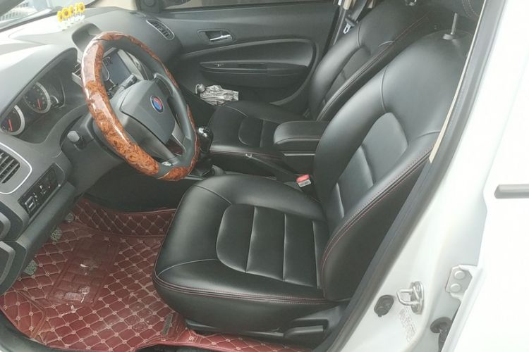 Used Geely Auto Diamond 2015 Sedan 1.5L Manual SuperDeluxe Model
