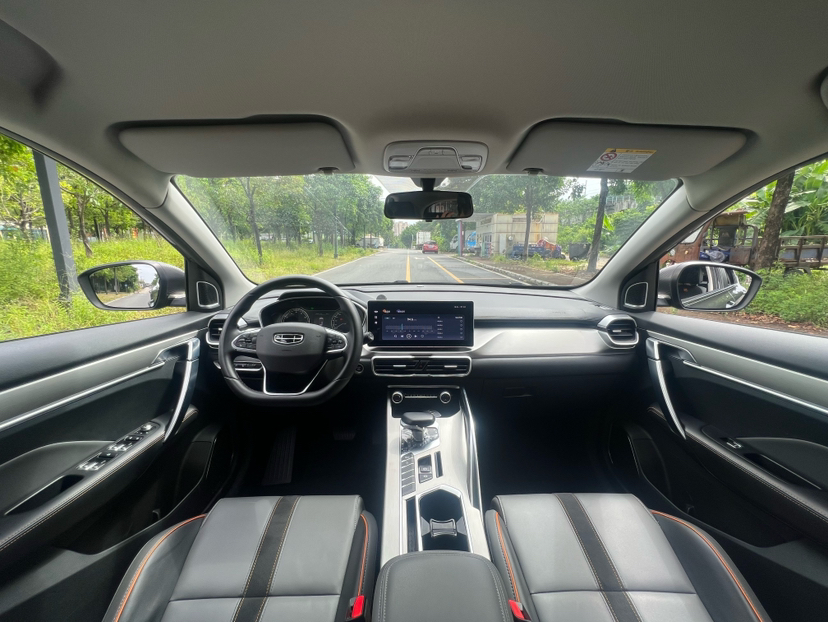 Geely Auto Coolray 2023 1.5T DCT Platinum Edition — снимка 14