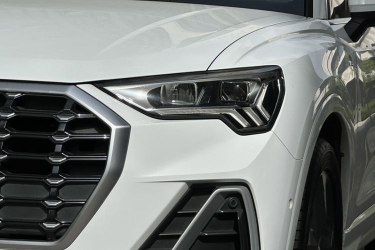 Used Audi Q3 2021 35 TFSI Fashion Dynamic Model
