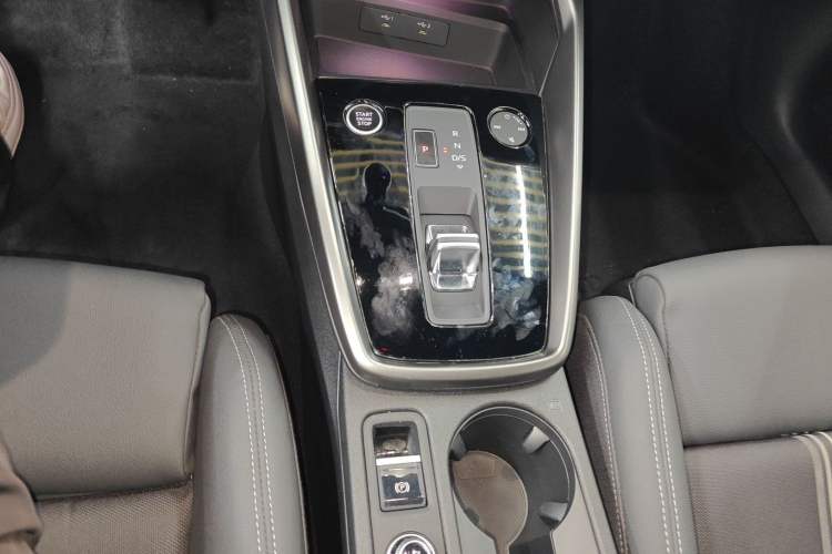 Used Audi A3 2024 A3L Limousine 35 TFSI Fashion Sport Model
