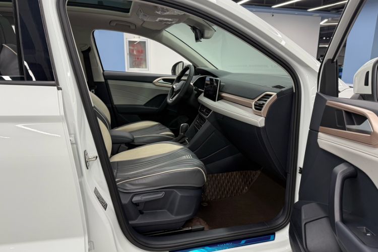 Used Volkswagen Tharu 2024 300TSI Two-Wheel-Drive Moonlight Edition Right Front Seat