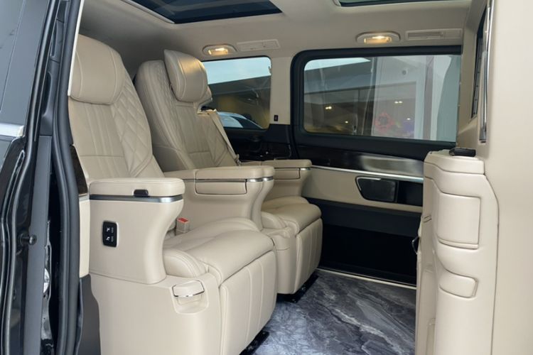 Used Mercedes-Benz V-Class 2018 V 260 L Prestige Extended Version China VI