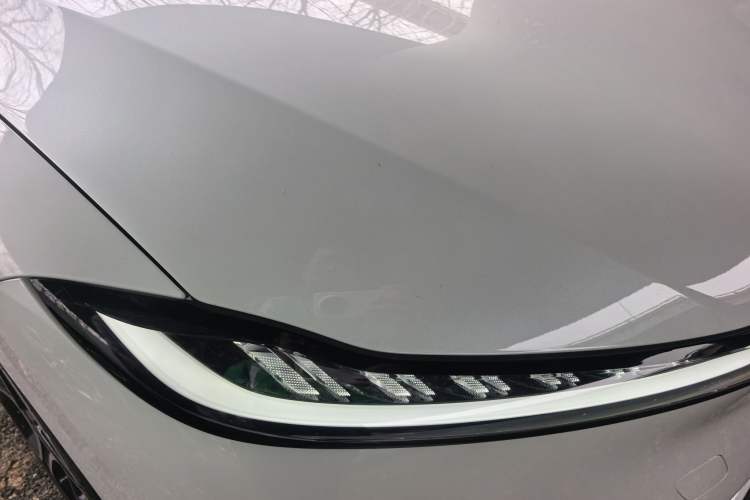 Used CHANGAN NEVO A07 2025 Blue Whale Pure Electric 625 Flagship Model Exterior 5