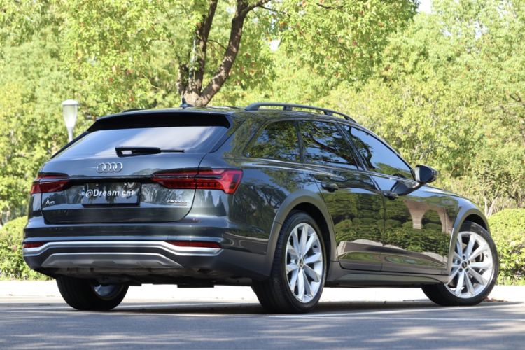 Used Audi A6 (Import) 2023 allroad quattro 55 TFSI Prestige Off-Road Model
