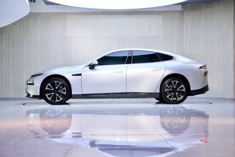 Used XPeng P7 2020 586E Exterior 3